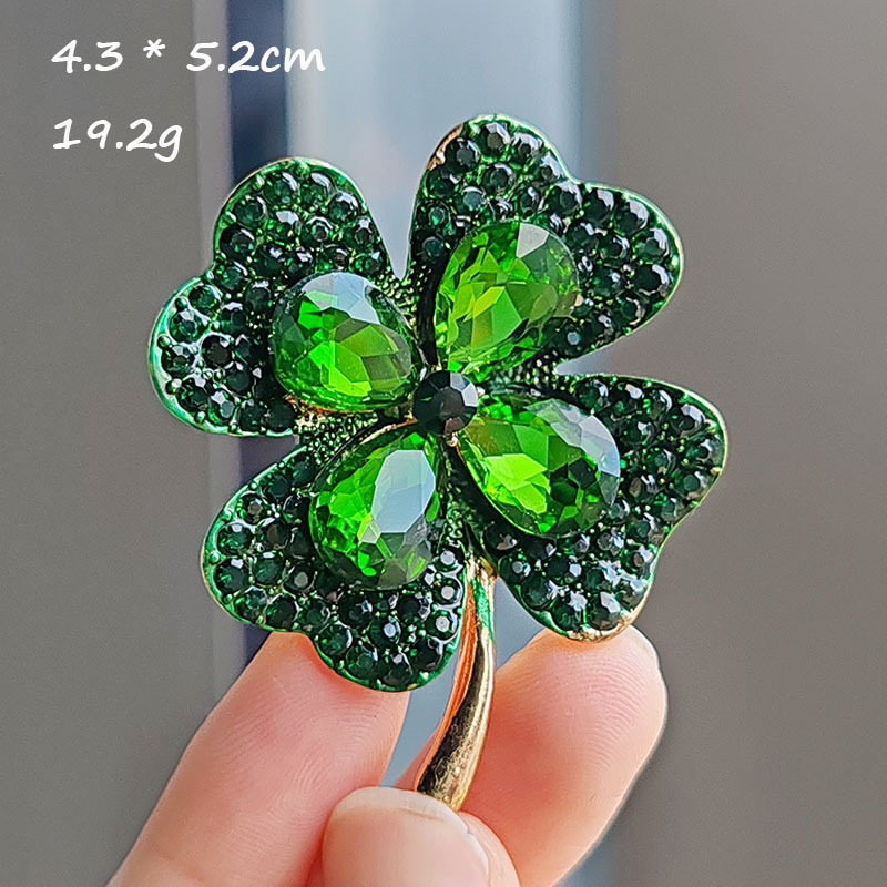 Red Clover Flower - Quatre broches Everver en biscuits minimaliste
